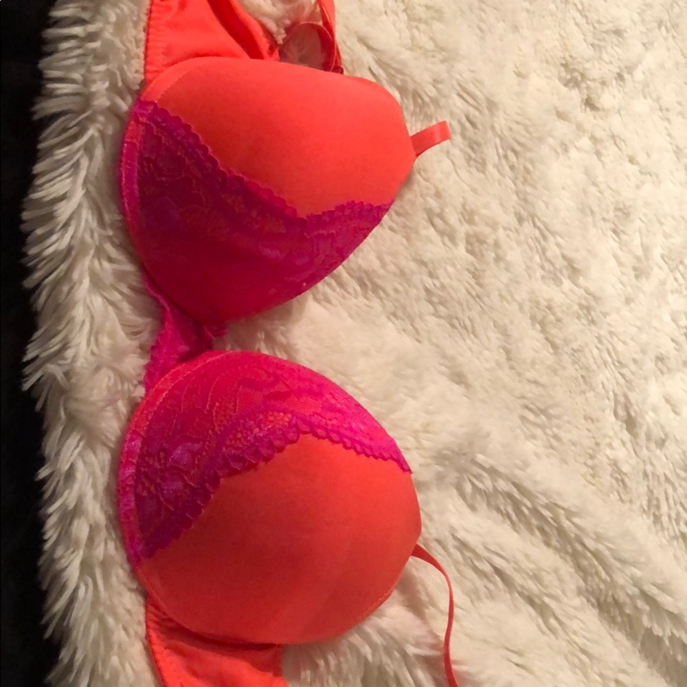 Fun sassy bra